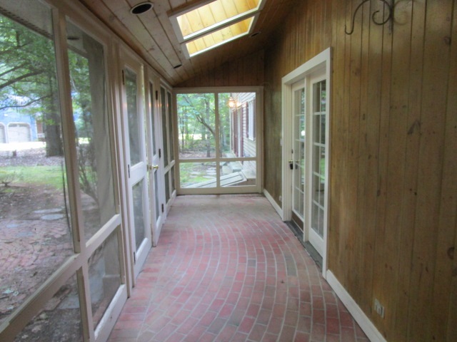 11 Parkhurst Road Merrimack, NH 03054 - Photo 18 of 40