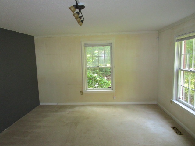 11 Parkhurst Road Merrimack, NH 03054 - Photo 23 of 40