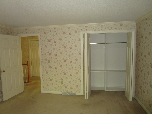 11 Parkhurst Road Merrimack, NH 03054 - Photo 25 of 40