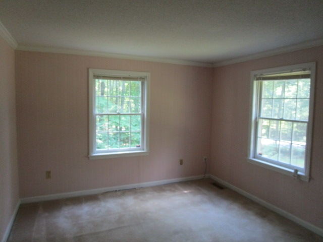 11 Parkhurst Road Merrimack, NH 03054 - Photo 31 of 40