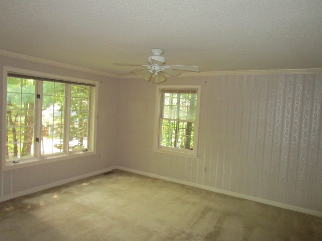 11 Parkhurst Road Merrimack, NH 03054 - Photo 32 of 40