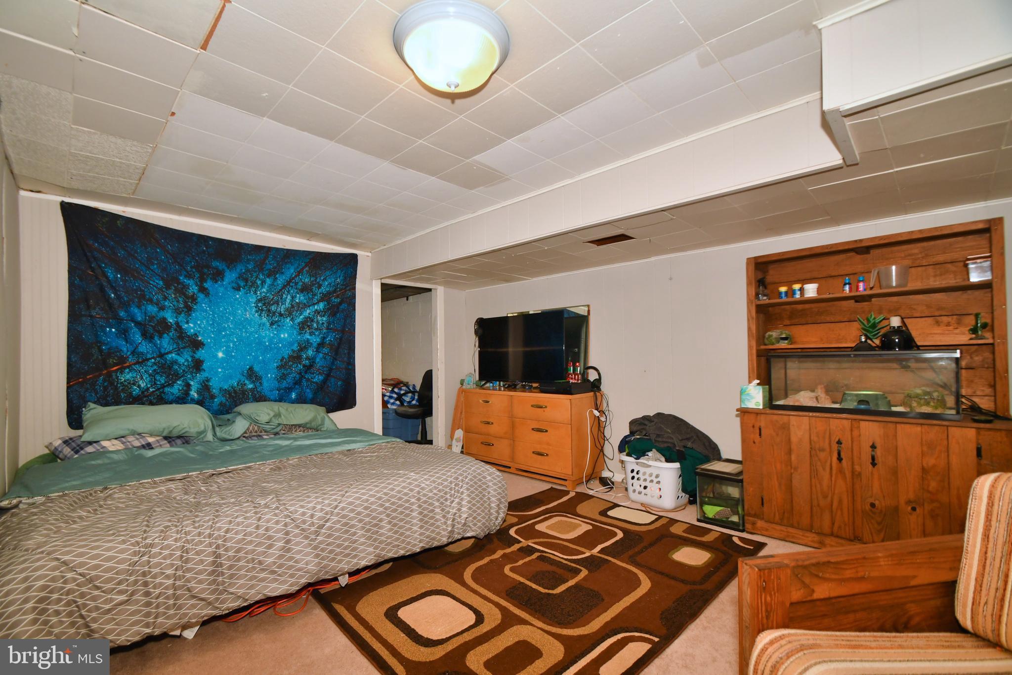 909 Arncliffe Road Baltimore, MD 21221 - Photo 10 of 35