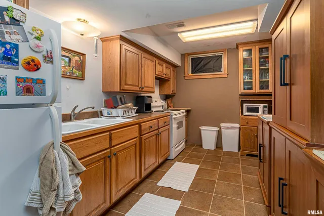 $289,000 | 220 Timber Ridge Lane, Jonesboro, IL 62952