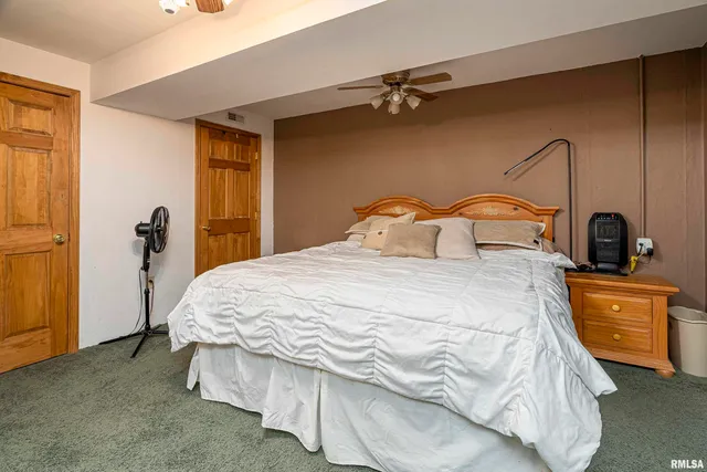 $289,000 | 220 Timber Ridge Lane, Jonesboro, IL 62952