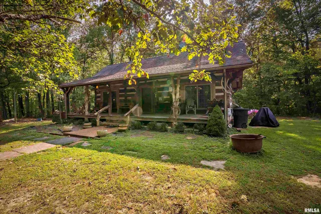 $289,000 | 220 Timber Ridge Lane, Jonesboro, IL 62952