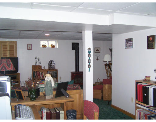 126 Holyoke Road Westfield, MA 01085 - Photo 18 of 24 Gallery Image 18