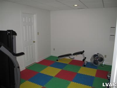 3071 Muirfield Road Center Valley, PA 18034 - Photo 17 of 18 Gallery Image 17