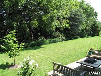 3071 Muirfield Road Center Valley, PA 18034 - Photo 2 of 18 Gallery Image 2