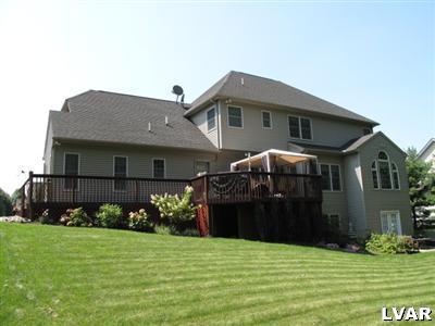3071 Muirfield Road Center Valley, PA 18034 - Photo 3 of 18 Gallery Image 3