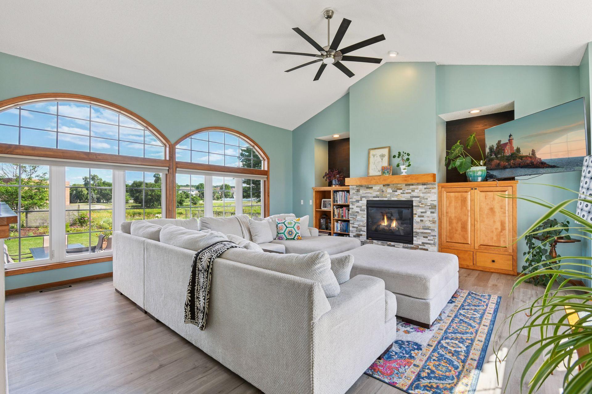 7432 Whitehall Road Shakopee, MN 55379 - Photo 11 of 44 Gallery Image 11