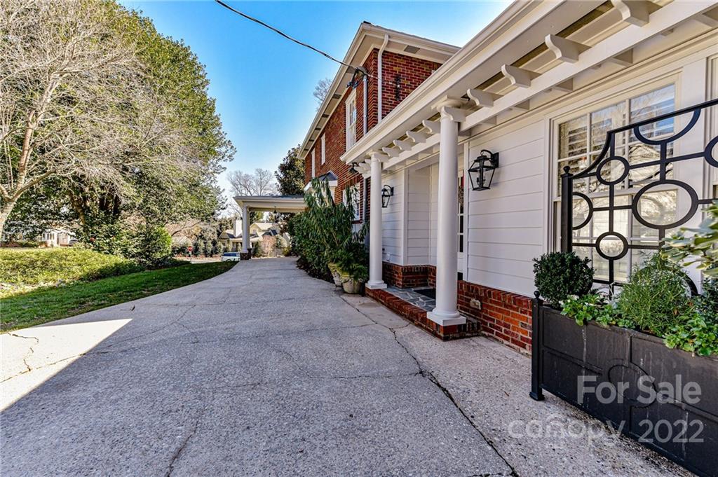 2700 Normandy Road Charlotte, NC 28209 - Photo 4 of 42 a view of a house with a yard