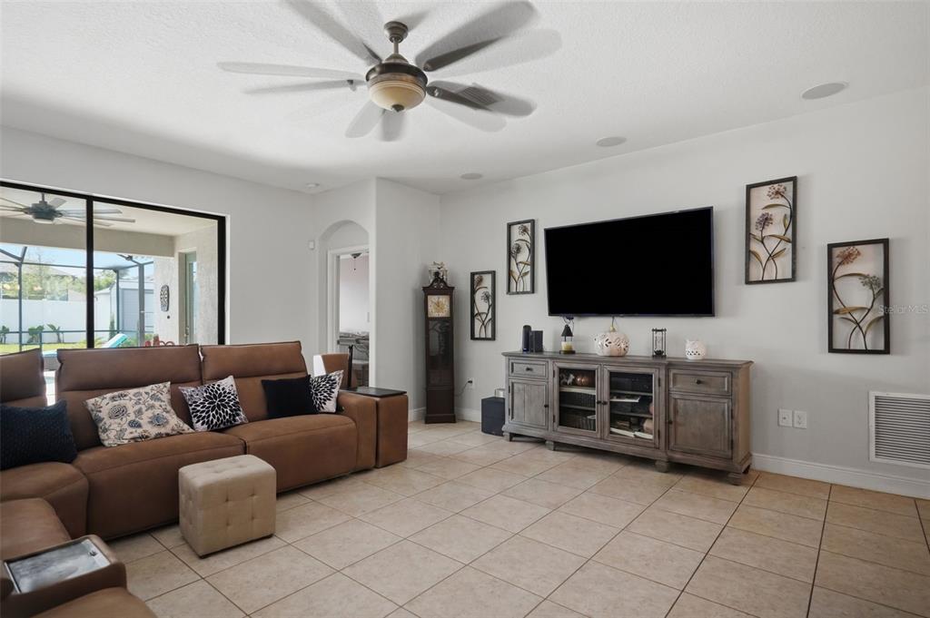 652 Tierra Drive Spring Hill, FL 34609 - Photo 7 of 62