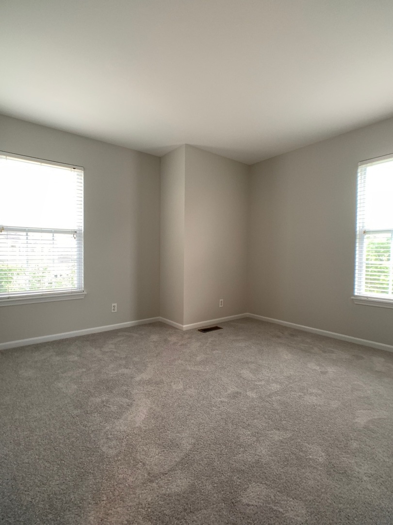 632 Declaration Lane Aurora, IL 60502 - Photo 10 of 12