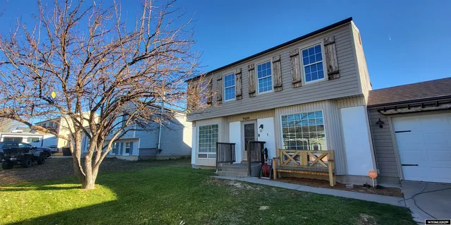 $340,000 | 2401 Cutty Sark Boulevard, Rawlins, WY 82301
