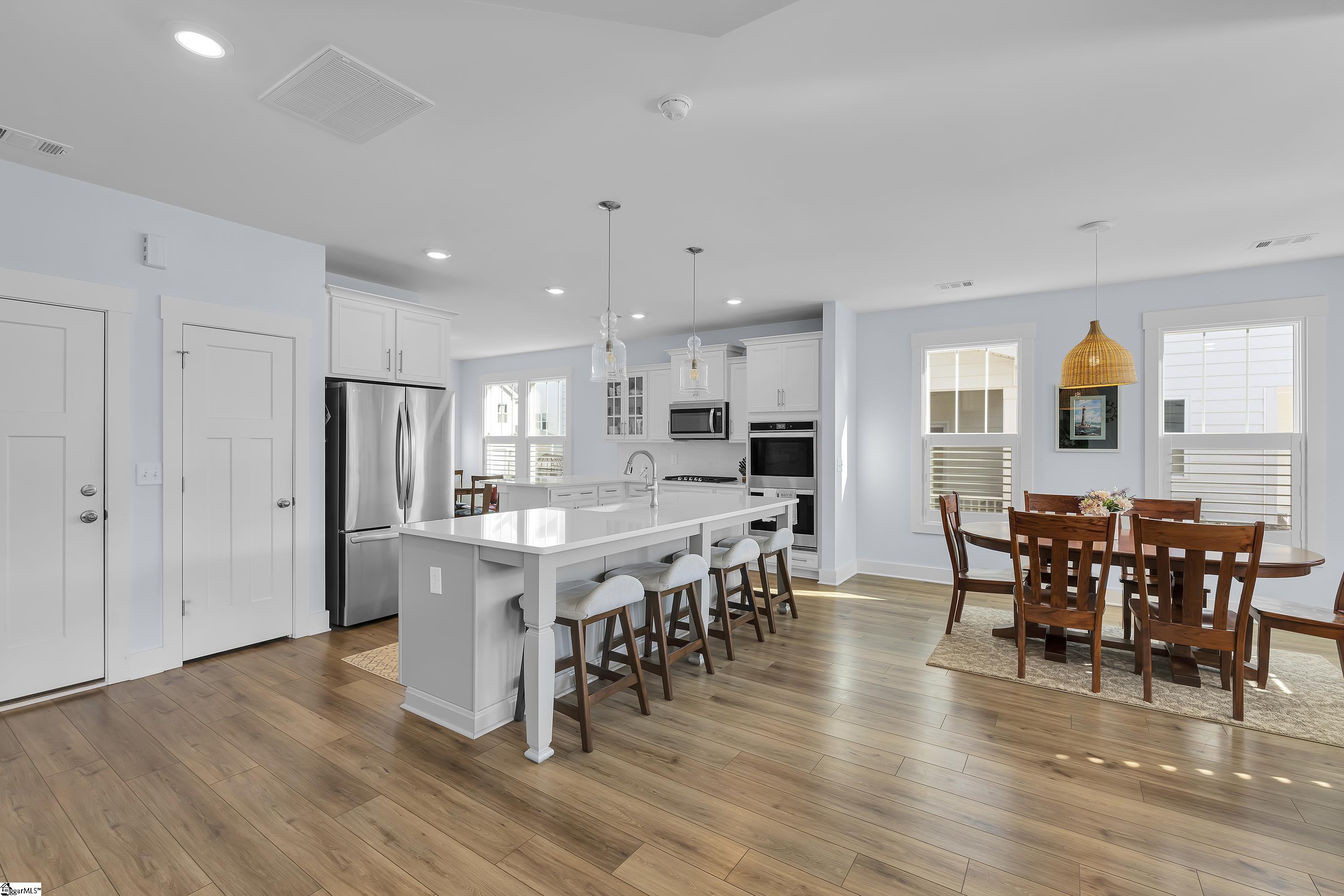 125 Kirkstone Drive Greenville, SC 29607 - Photo 20 of 33