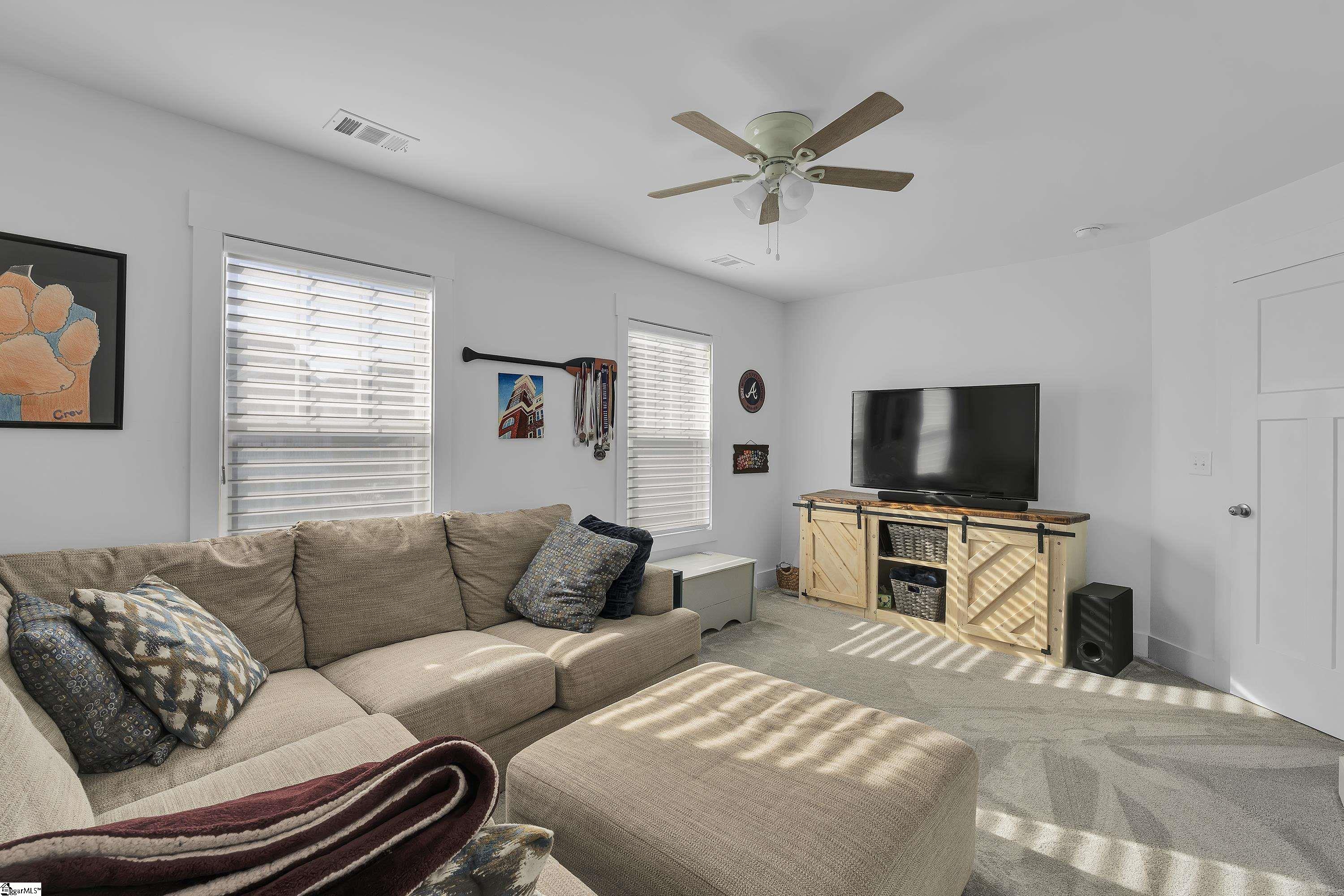 125 Kirkstone Drive Greenville, SC 29607 - Photo 25 of 33