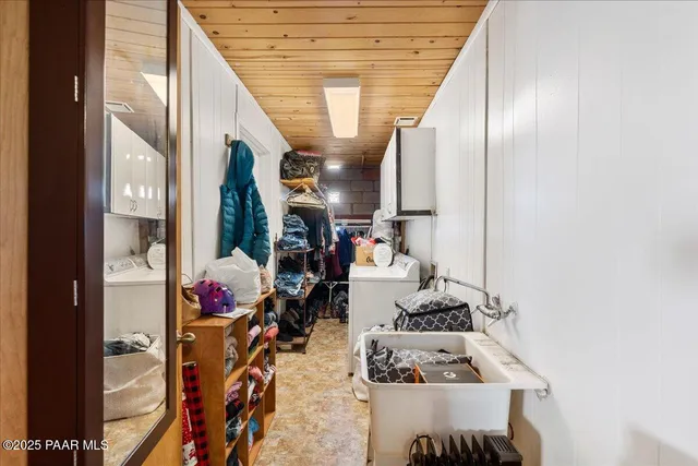 a view of ocean view with beach and ocean view