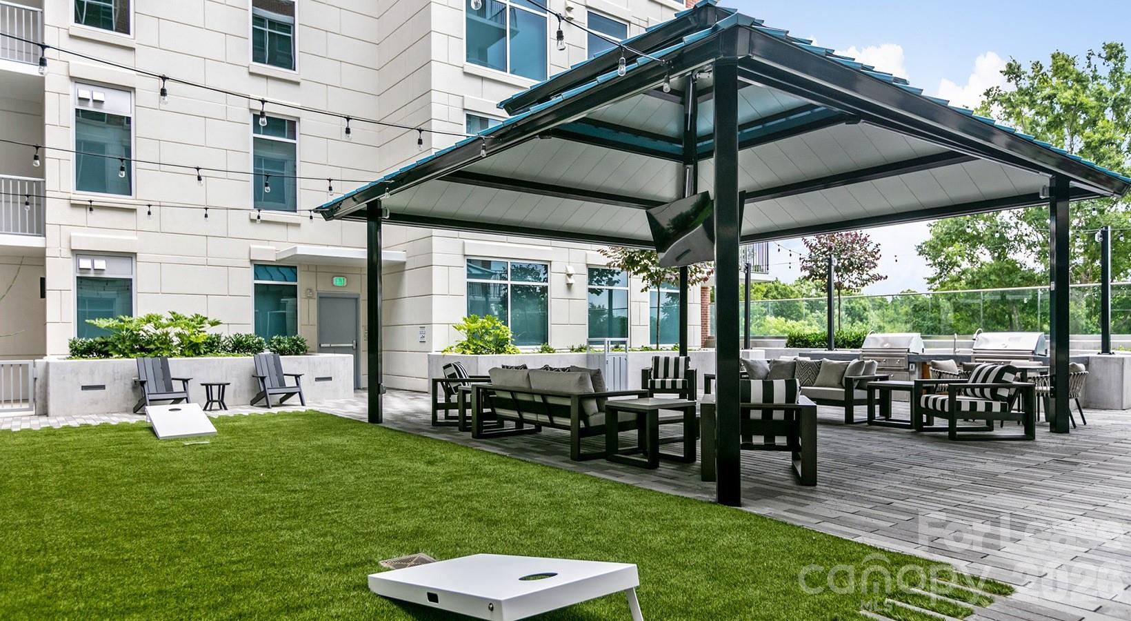 4425 Sharon Road, Unit 2E Charlotte, NC 28211 - Photo 7 of 44 Gallery Image 7