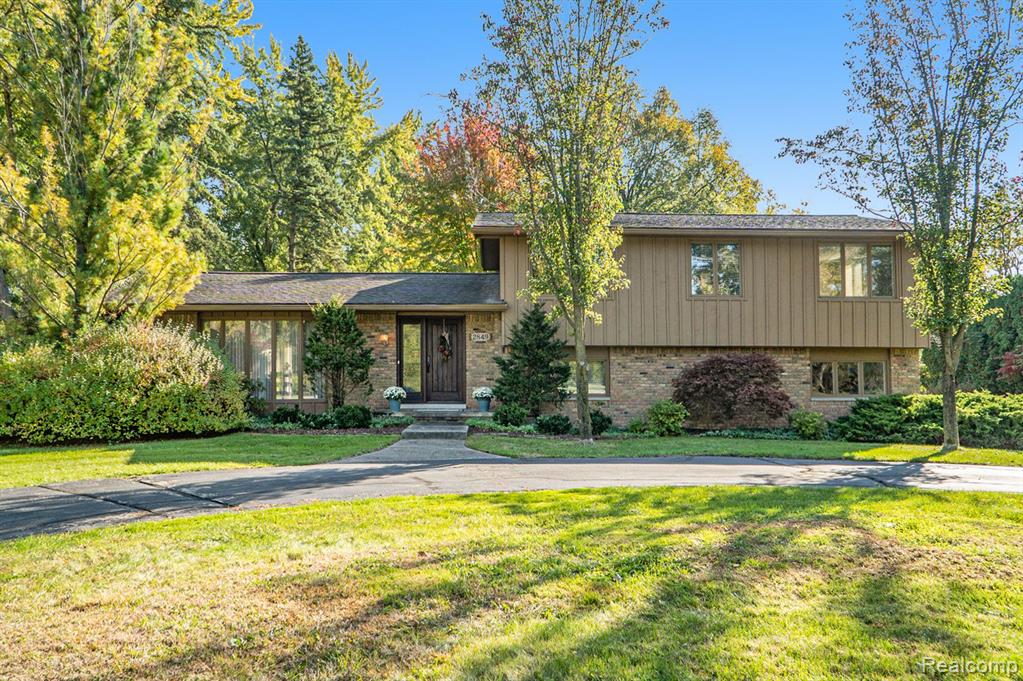 2849 West Wattles Road Troy, MI 48098 - Photo 1 of 42 Gallery Image 1