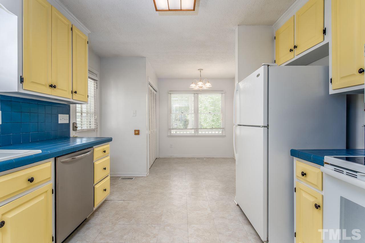 800 Avalon Road Durham, NC 27704 - Photo 6 of 30