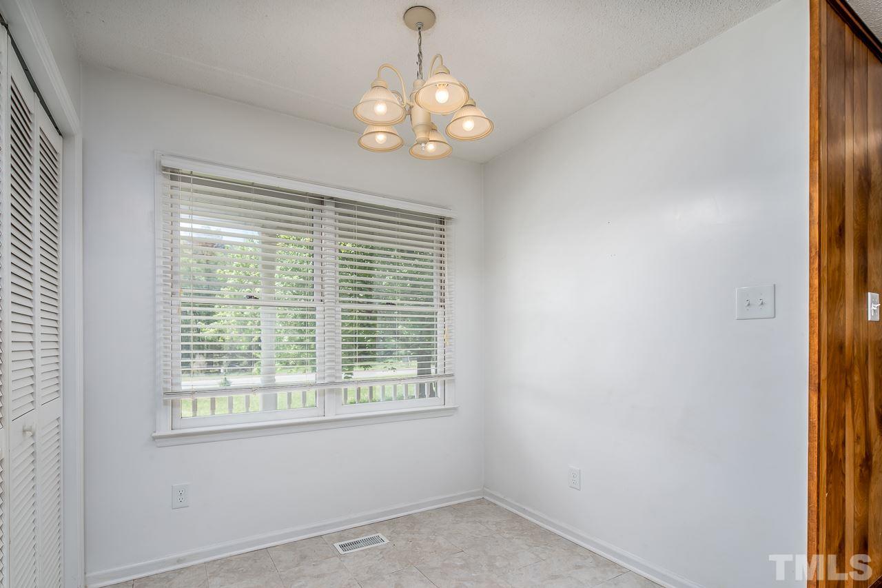 800 Avalon Road Durham, NC 27704 - Photo 10 of 30