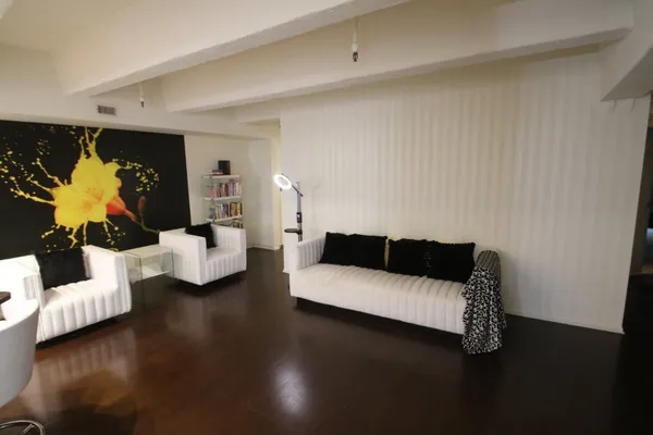 $370,000 | 270 East Highland Avenue, Unit 516, Milwaukee, WI 53202