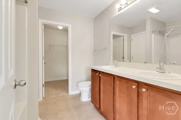 $1,900 | 65 Canyon Oak Loop, Richmond Hill, GA 31324