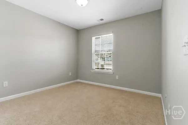 $1,900 | 65 Canyon Oak Loop, Richmond Hill, GA 31324