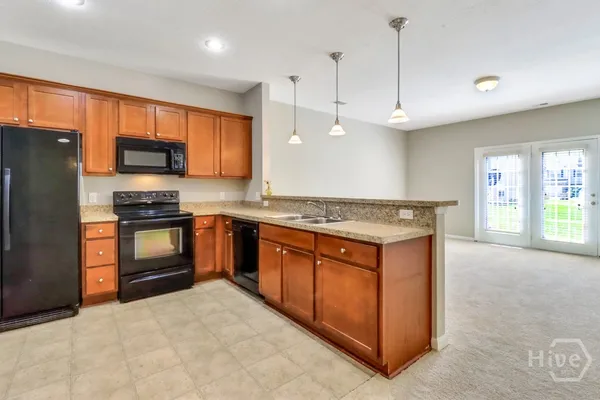 $1,900 | 65 Canyon Oak Loop, Richmond Hill, GA 31324