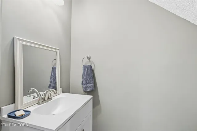 $345,000 | 5207 Brig Lane, Knoxville, TN 37914