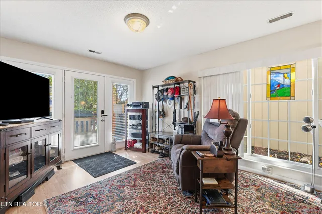 $345,000 | 5207 Brig Lane, Knoxville, TN 37914