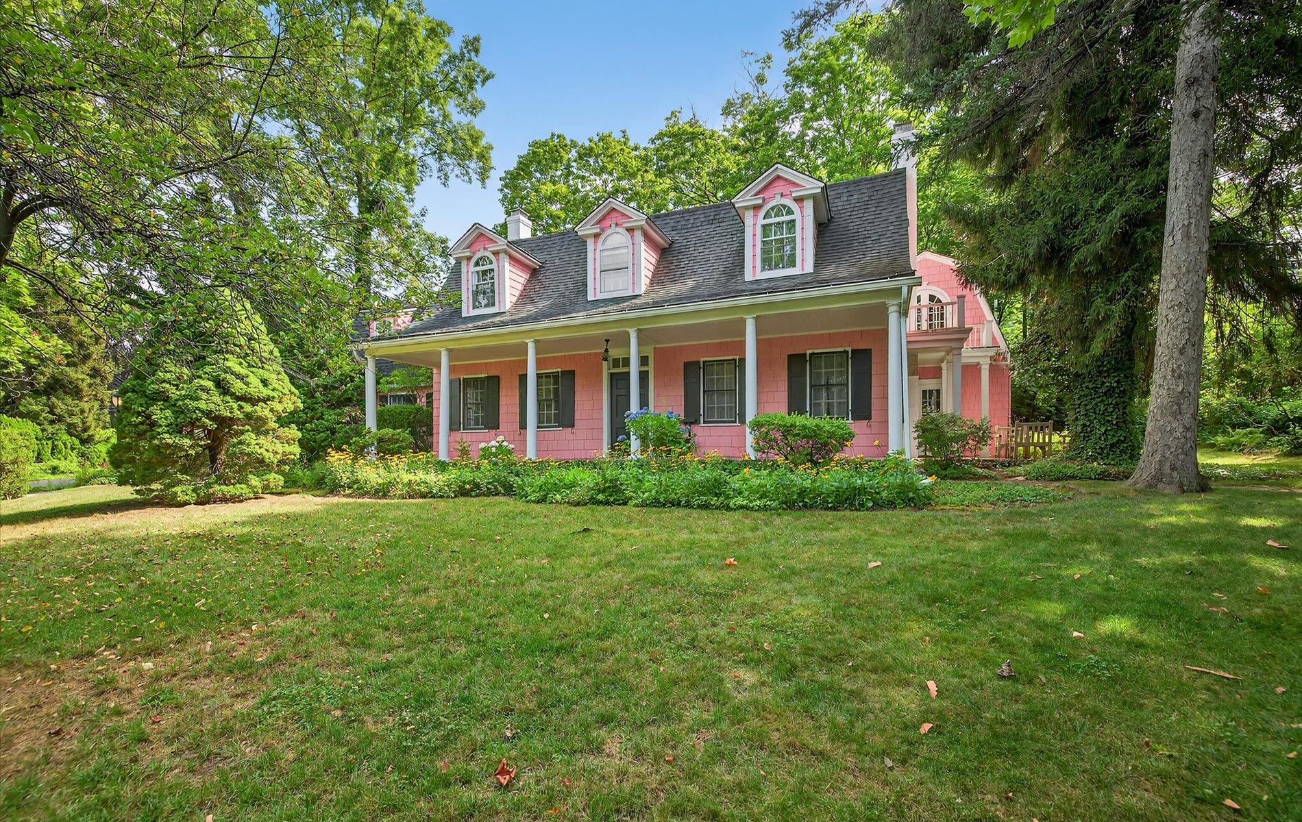 101 Forest Road Queens, NY 11363 - Photo 35 of 50 front view of a house with a yard