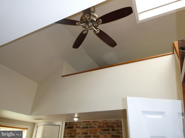 $899,000 | 708 G Street Southeast, Washington, DC 20003