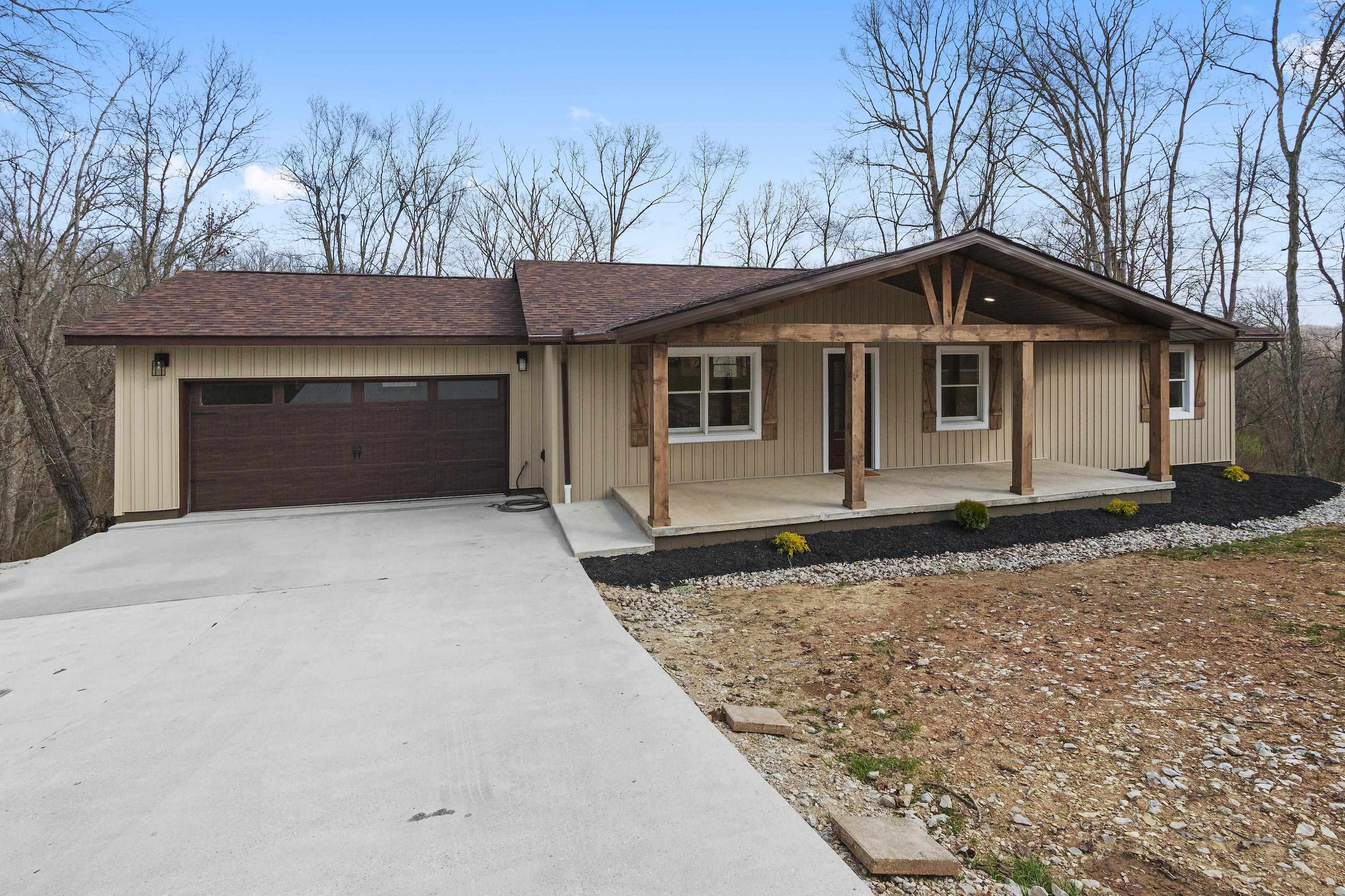 7240 Ridgeway Court Ashland, KY 41102 - Photo 4 of 35