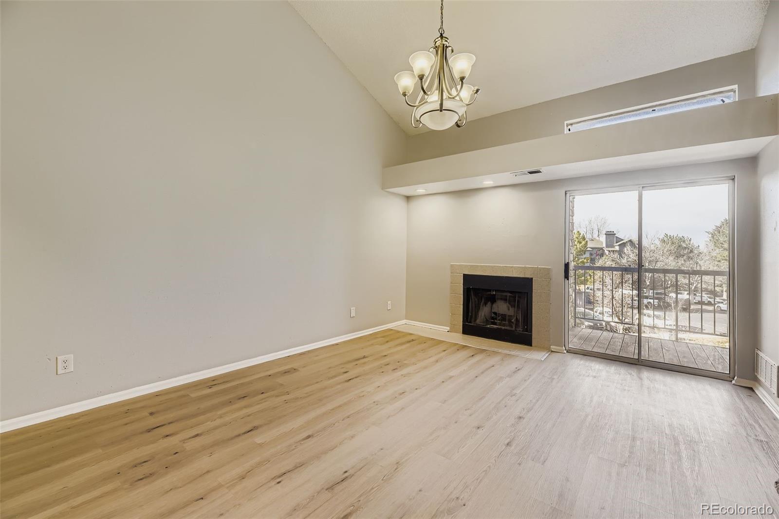 2575 South Syracuse Way, Unit M306 Denver, CO 80231 - Photo 4 of 30