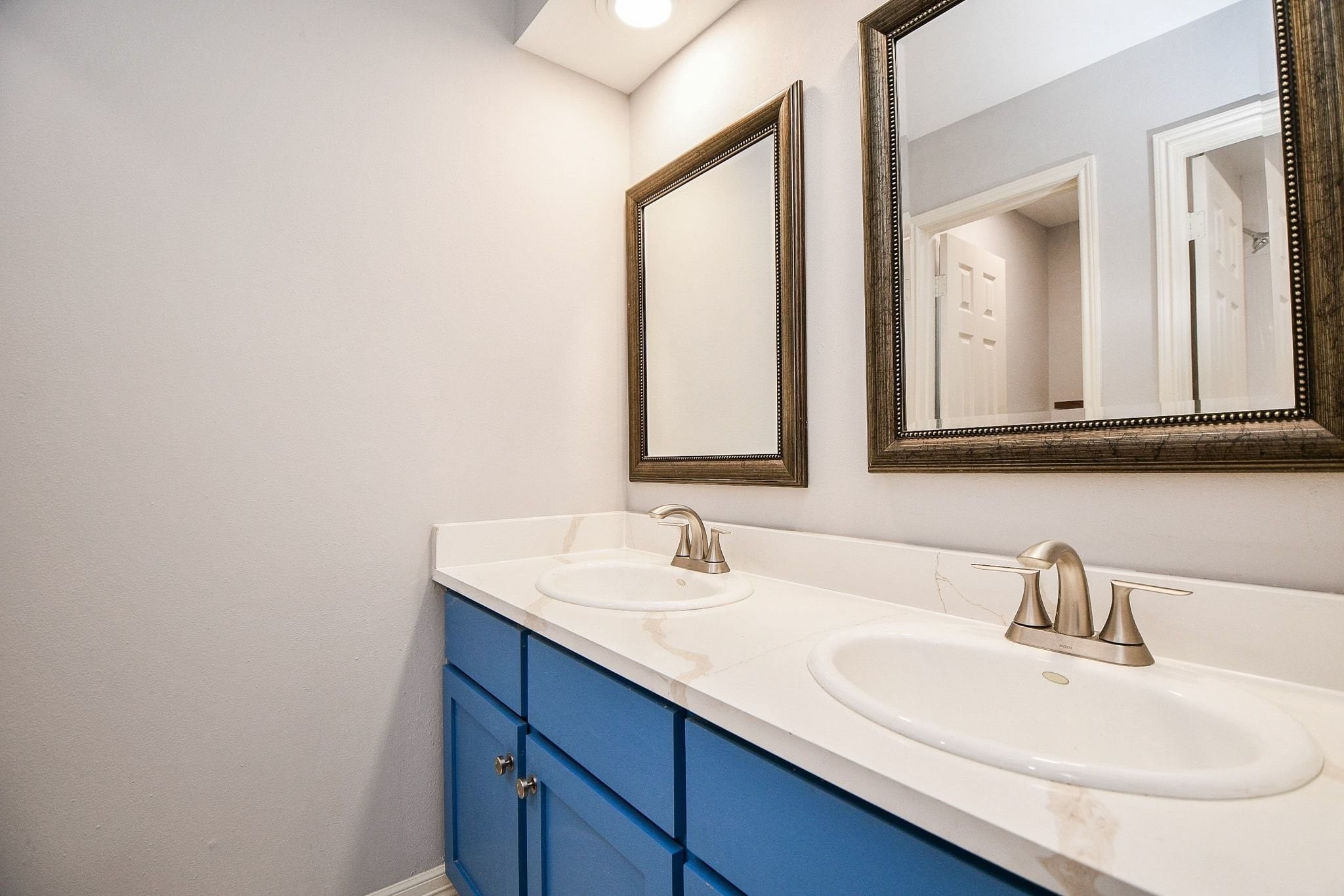 14011 Wickersham Lane Houston, TX 77077 - Photo 29 of 38 Freshly remodeled secondary full bathroom.