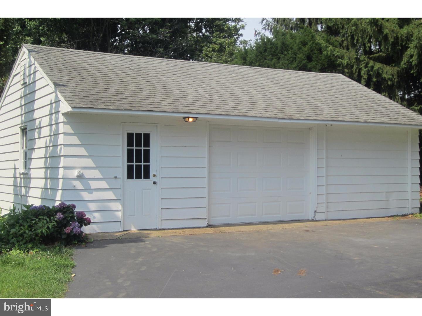 1780 Jarrettown Road Ambler, PA 19002 - Photo 11 of 14 Garage