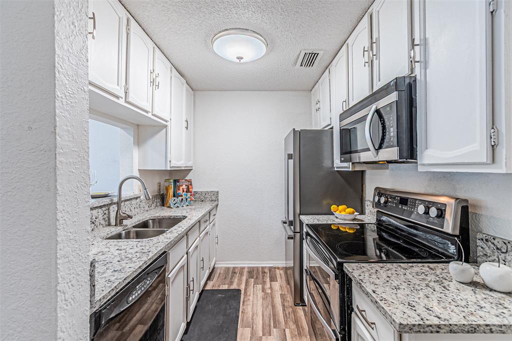 5590 Spring Valley Road, Unit C205 Dallas, TX 75254 - Photo 12 of 33 Gallery Image 12