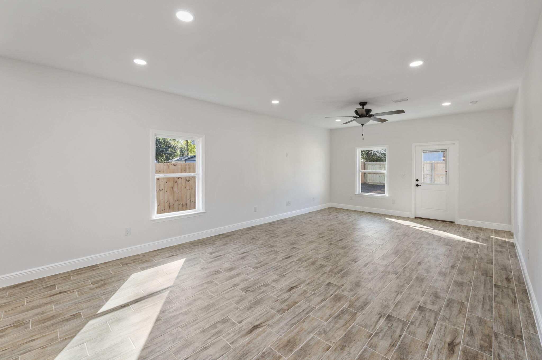 751 East Chestnut Avenue Crestview, FL 32539 - Photo 13 of 33 13-web-or-mls-751-e-chestnut-ave