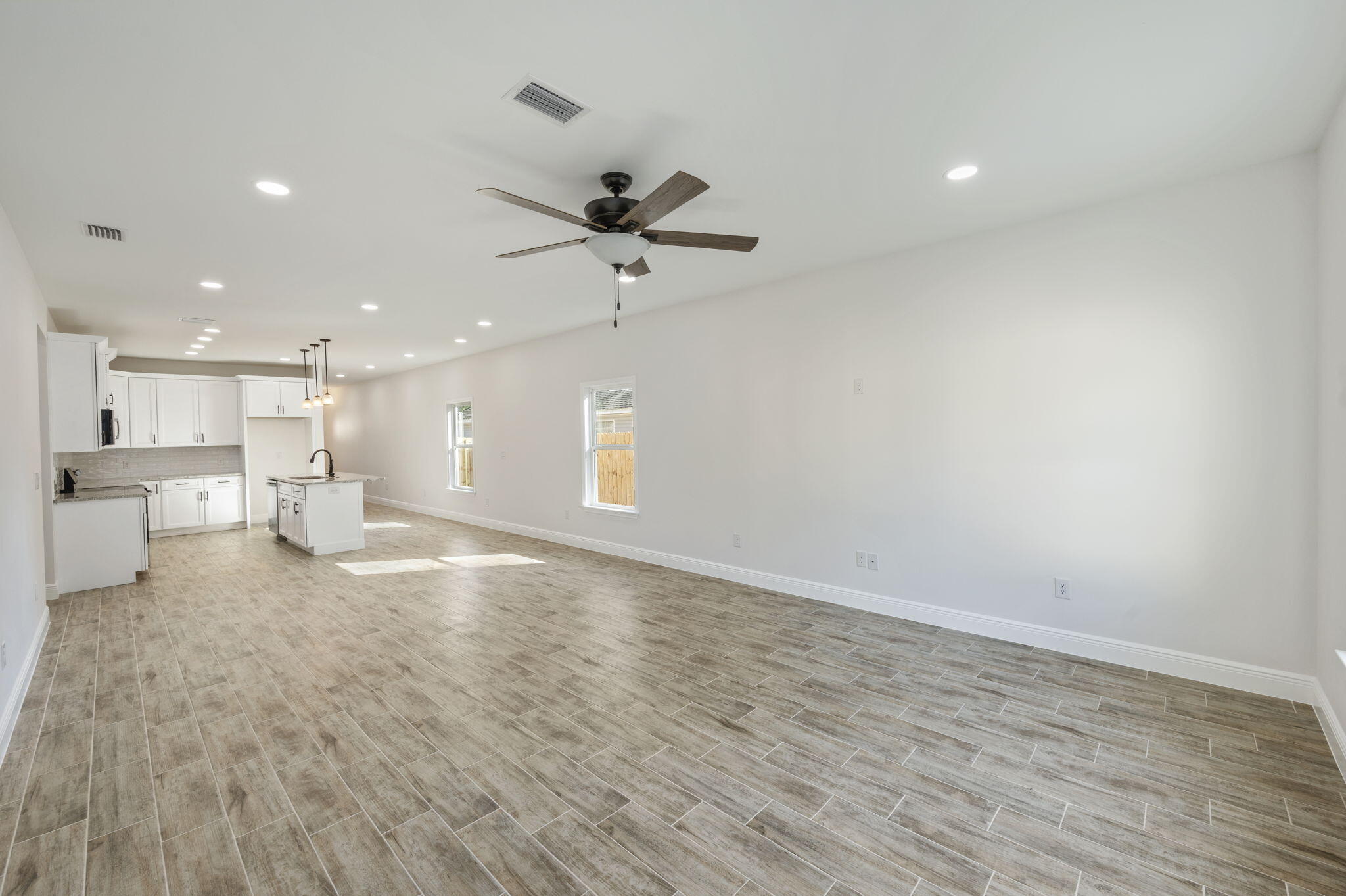 751 East Chestnut Avenue Crestview, FL 32539 - Photo 15 of 33 15-web-or-mls-751-e-chestnut-ave