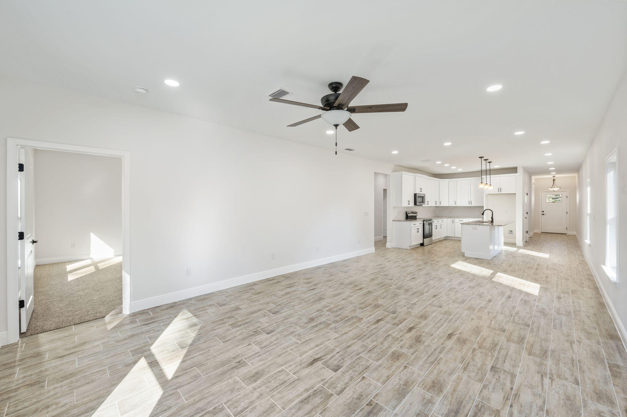 751 East Chestnut Avenue Crestview, FL 32539 - Photo 16 of 33 16-web-or-mls-751-e-chestnut-ave