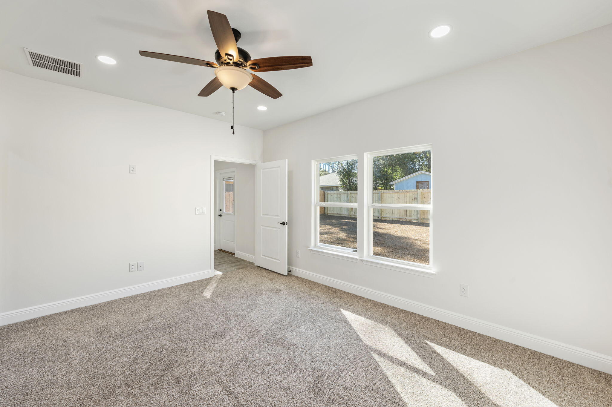 751 East Chestnut Avenue Crestview, FL 32539 - Photo 19 of 33 19-web-or-mls-751-e-chestnut-ave