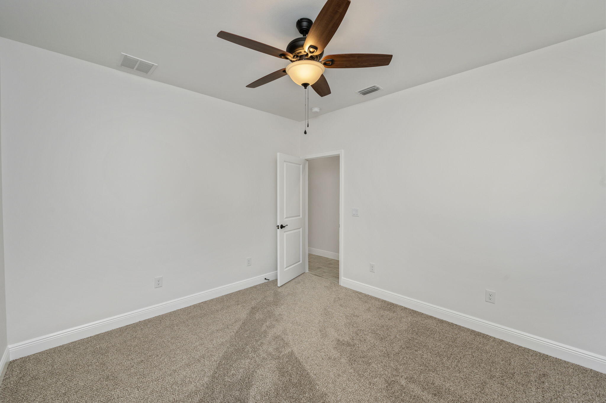 751 East Chestnut Avenue Crestview, FL 32539 - Photo 25 of 33 25-web-or-mls-751-e-chestnut-ave