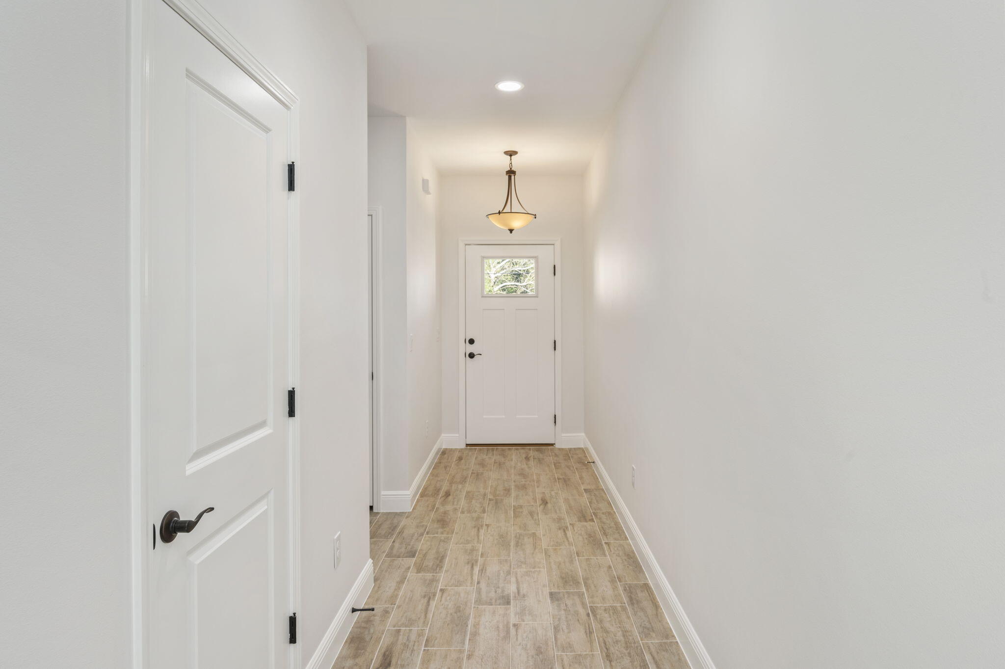 751 East Chestnut Avenue Crestview, FL 32539 - Photo 5 of 33 5-web-or-mls-751-e-chestnut-ave