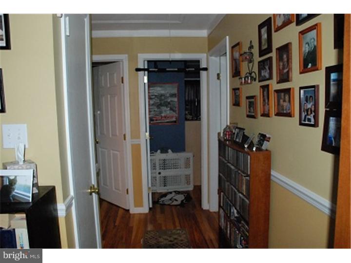 401 Longfield Road Newark, DE 19713 - Photo 8 of 19 Hallway