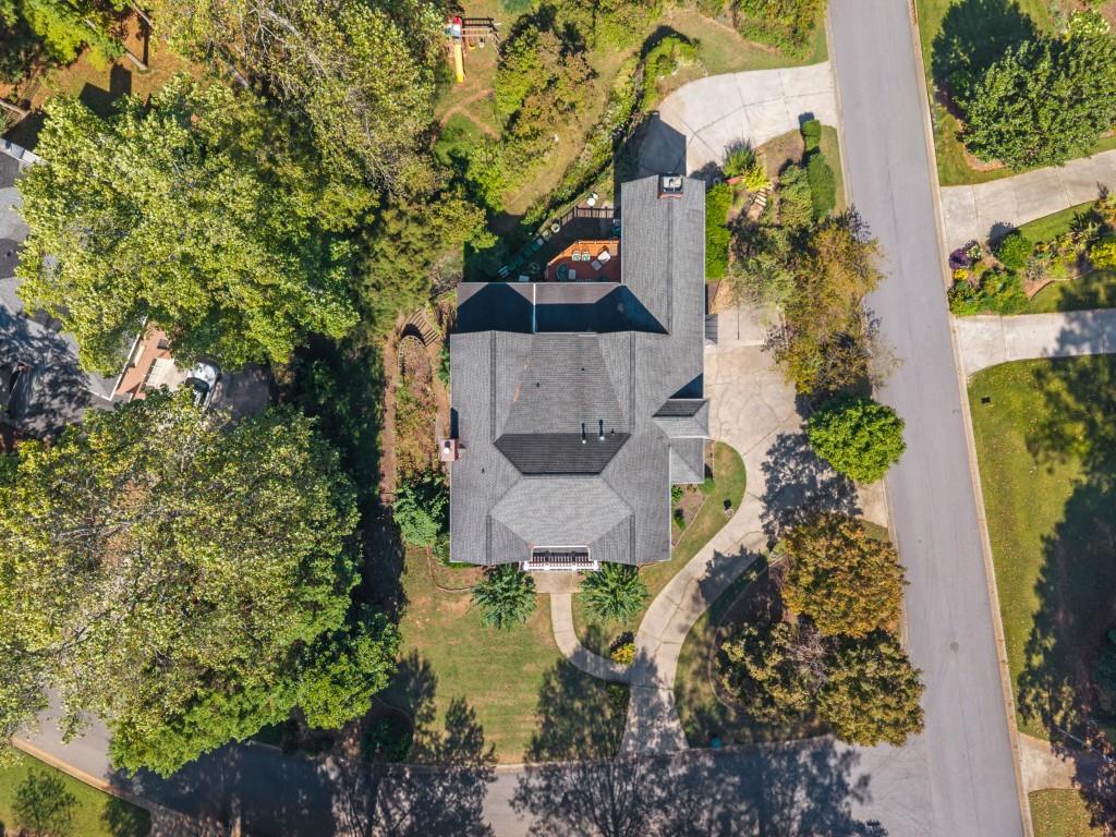 988 Grantham Way Southwest Marietta, GA 30064 - Photo 50 of 51 an aerial view of a house with a garden