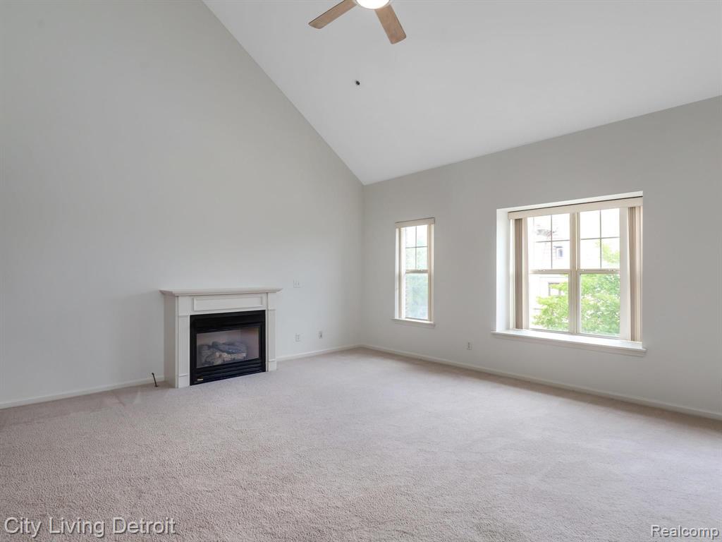 2545 John R Street Detroit, MI 48201 - Photo 17 of 37