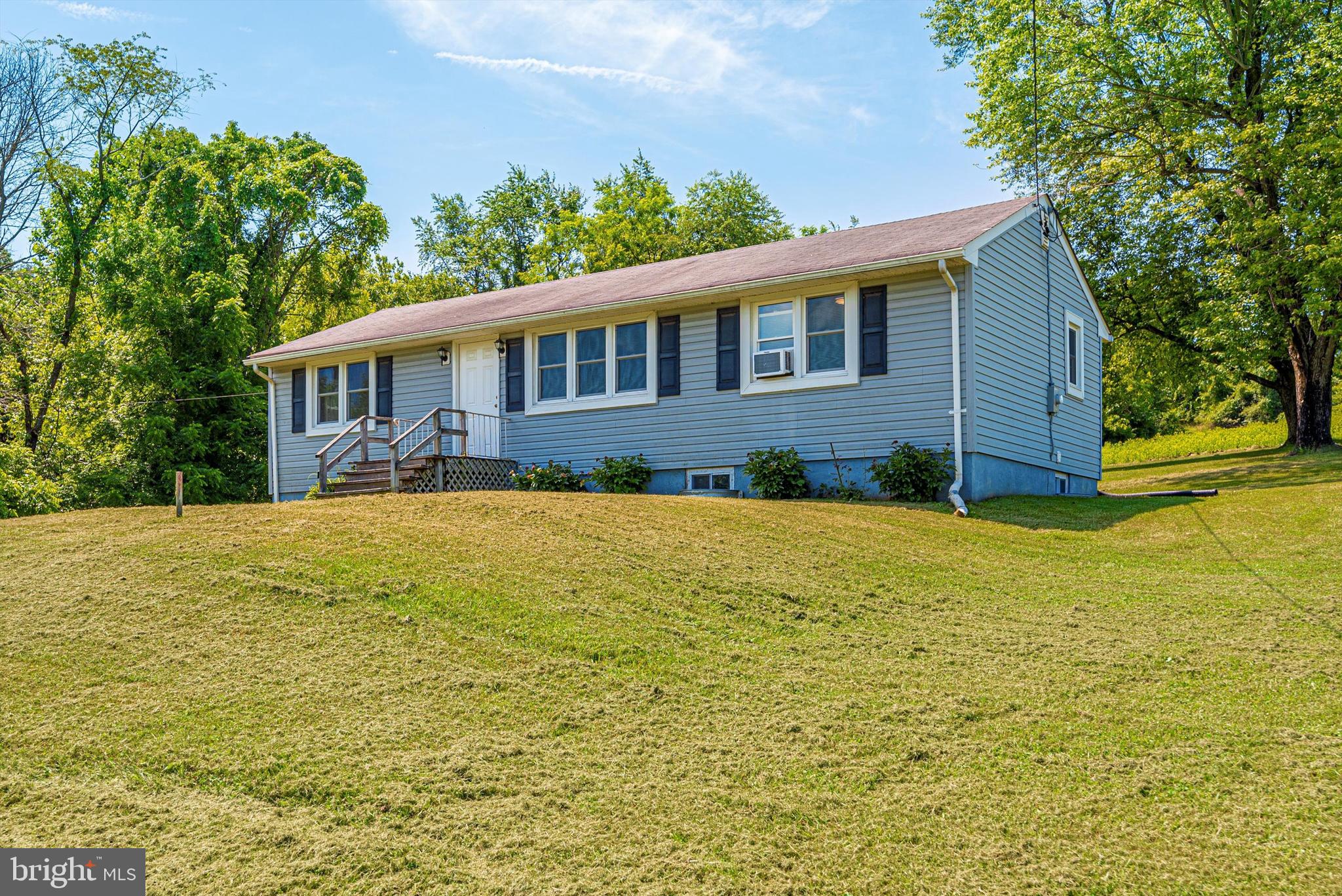 9129 Baltimore Road Frederick, MD 21704 - Photo 3 of 54 Gallery Image 3