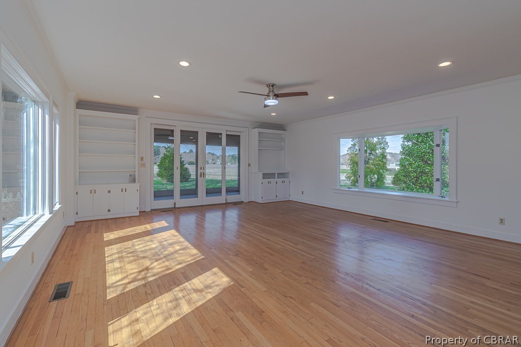 561 Natty Point Lane Kilmarnock, VA 22482 - Photo 10 of 45