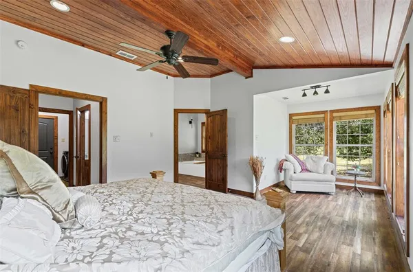 $1,499,000 | 1445 County Road 428, Stephenville, TX 76401